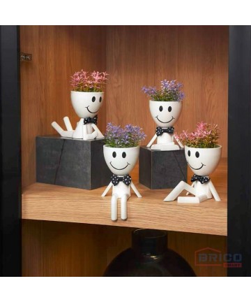 Fleurs artificielles en pot...